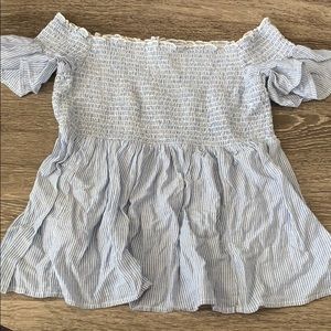 Blue and white striped elastic blouse